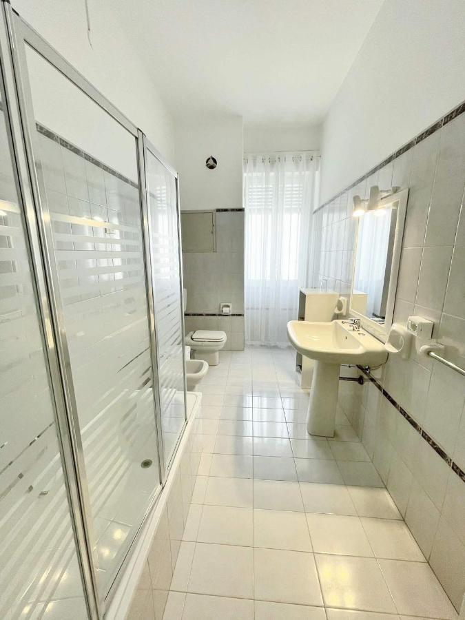 B&B Be Home ปาแลร์โม ภายนอก รูปภาพ